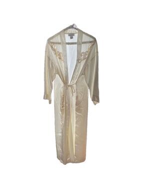 Women's Bali Studio Robe Large Ivory